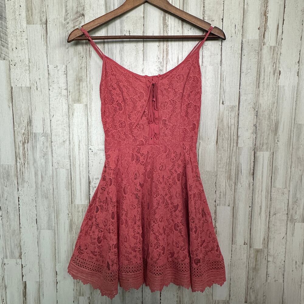 Prince & Fox Babydoll Mini Dress Small Pink Spaghetti Strap Lacey Going Out EUC